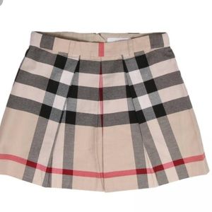 Burberry skirt